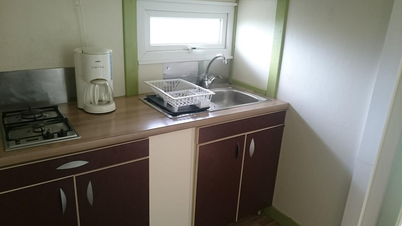 Camping Des Rulieres Hotel Saint-Valérien Kültér fotó